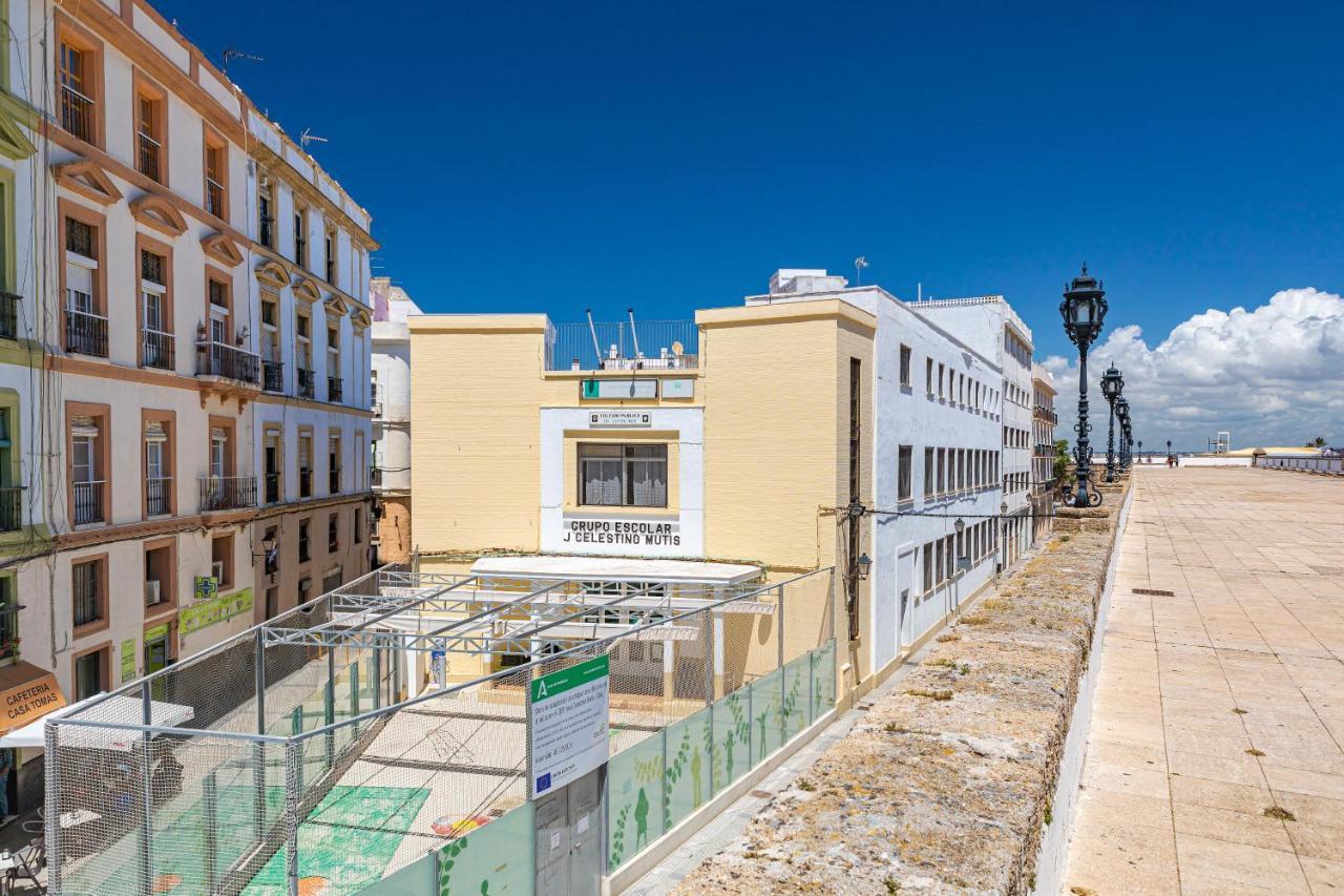 New Use Pz España 3 derecha Cádiz Exterior foto